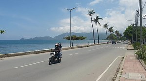 136K views · 2.4K reactions |  DILI, TIMOR-LESTE  The buses that take people and cargo from the capital of Dili to the remote districts across Timor-Leste, and vice versa, are loud, colorful and modified to the max making them near on impossible to miss! #modifikasi #modifikasimotor #timorleste | Travel Inspired | Facebook