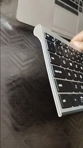 iClever IC-BK10 wireless keyboard