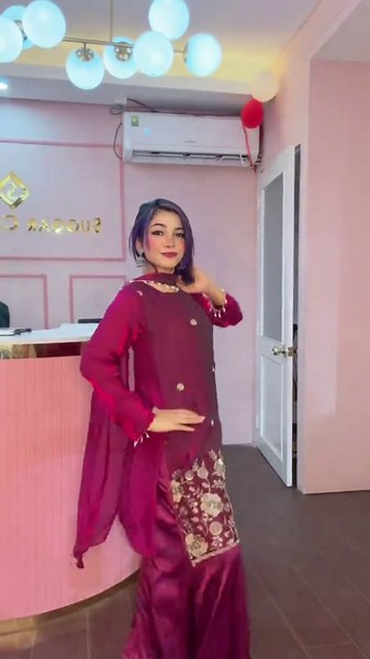 Dress Up Like Harley Quinn: Tips and Tricks