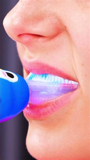 BRUSHING TEETH WITH A FUN TWIST! 🪥✨| Cool Kids' Toothbrush Challenge #shorts