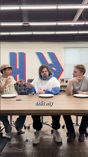 How to escape the holiday dinner table conversation