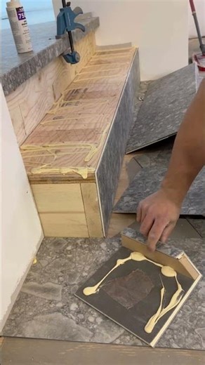 Beautiful Vinyl Stone Step with Clean Return! 😍 #diy #shorts #vinyl