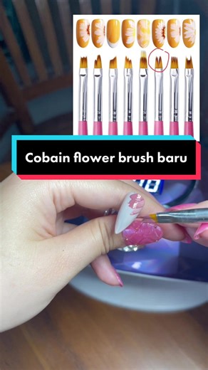 Tutorial design bunga menggunakan flower brush🌸 Tonton sampai habis yaaa . . #tutorialnails #designbunga #nailartsimple #naildesignideas #voiceeffects