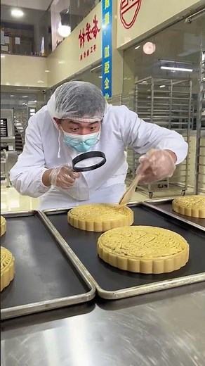 Flour Fight Follies: Unplanned Team Building #baking #chineseburger#mooncake