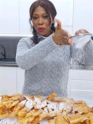 Ricetta Chiacchiere di Carnevale: Delizie Croccanti