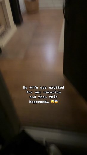 Creepy Closet & Hatch: Kay & Tay's Vacation Home Surprise