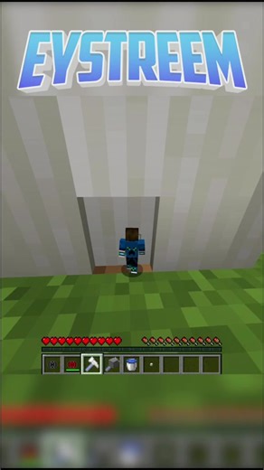 Exploring a Tiny Secret Base Inside Dream's House in Minecraft