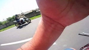 882K views · 3.7K reactions | HONDA STRADA MOTOR DE KTM 450 E CHAMANDO A CB1000 PRO PEGA 1° MARCHA 113KM/H COMPANHIA DAS MOTOS BAURU SP | GM 321 | Facebook