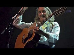 Give a Little Bit with Children´s Choir - Roger Hodgson - Supertramp's