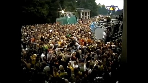 Massive trance vibes at Berlin Love Parade 1998 courtesy of Marusha ❤️ | DJ Mag