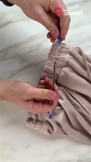 Drawstring hack using a pen #drawstring #pen #simpletrick
