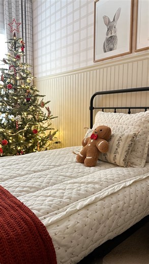 beddy’s®️ (bed•ease) on Instagram: "Holidays have you wiped out? Beddy’s is here to tuck you in for your long winter’s nap 💕🛌 #beddys #holidayvibes #bettersleep"