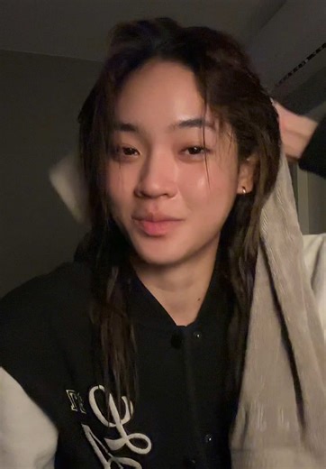 วิดีโอของ sprites.pp (@sprites.pp) พร้อมเพลง ซอยข่อยแน - YONIA