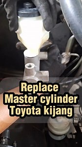 362K views · 4.5K reactions | Replace brake master cylinder Toyota kijang #reels #fbpro #mastercylinder #brakemaster #brakesystem #replacing #toyotakijang #kijangkapsul #autoservice #autolife #automobile #automechanic #fypシ゚viralシ @sorotan | Yadi Rosicky | Facebook