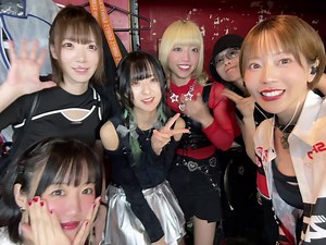 今日は #叶望立夏14周年 記念主催ありがとうございましたーー！🌹✨️出演者のみんなバンドのみんなスタッフのみんなそして今日この現場を選んでスターラウンジへ来てくれたあなた！心から最幸の時間をありがとう😋🫶🏻15年目もよろしくお願いします✨️これからも立夏と関係持ってね！！！