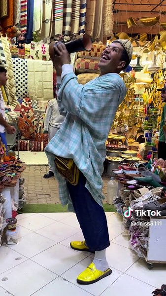 Vidéos de Driss (@driss3111) avec son original - Driss