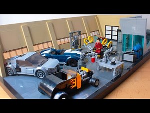 Lego Tony Stark's Garage Diorama from Iron Man 1