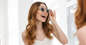 Quelles lunettes de soleil choisir selon la forme de son visage ?