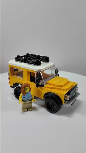 Lego Creator Land Rover Classic Defender Set Number 40650 Speed Build Unboxing - Retiring 2025
