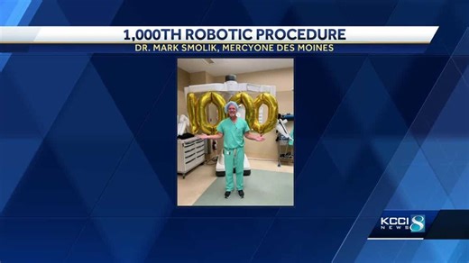 MercyOne Des Moines surgeon celebrates 1,000th robotic procedure