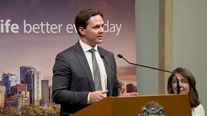 Calgary expected to build new arena by 2027, followed by demolition of Saddledome