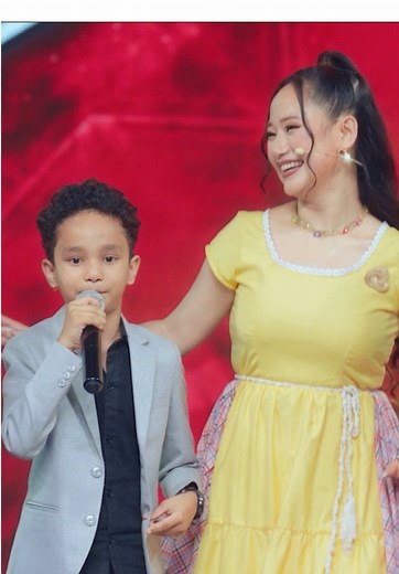 One performance. All coaches dancing. Shriyan just did that! #thevoicekids #season4 #tvks4 #thevoice #himalayatvhd #highlight #foryou