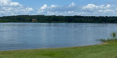 Lake Buhlow in Pineville