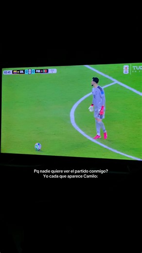Camilo Vargas resumen: Portugal vs Colombia — atajada y reacción del público