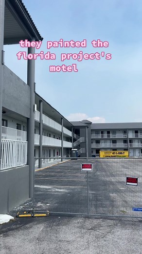 Magic Castle Inn & Suites: A Hollywood Gem in Florida Project