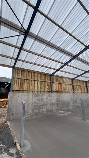 Yorkshire boarding and Heatguard evolution fitted today 👌 #farmconstruction | Grant Plant & Construction Ltd.