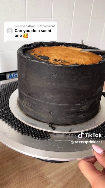 How to Make a Delicious Sushi Cake at Home