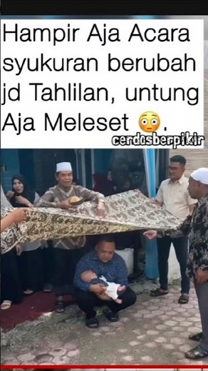 acara syukuran hampir jadi tahlilan