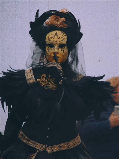 Venice Carnival: Stunning Costumes and Masks Showcase