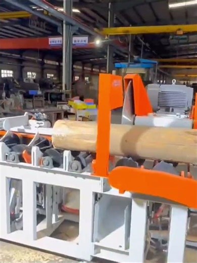 High-Efficiency Automatic Log Cutting Machine#logcutting #ripsaw #sawmill