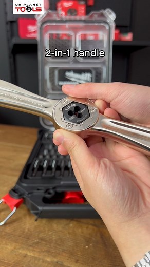 Milwaukee 38 Piece Metric Tap & Die PACKOUT™ Set with Hex-LOK™ 2-in-1 Handle is a comprehensive threading solution designed for professionals working with various metal materials, including brass, aluminum, and mild steel. The set features 17 straight-flute taps and 17 1” hex dies with long-lasting laser-etched sizing for the clearest markings. Now available for pre-order at UK Planet Tools 😎 #ukplanettools #milwaukee #handtools #powertools #heavyduty #packout #toolsofthetrade | UK Planet Tools