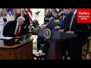 BREAKING NEWS: Oval Office Event Abruptly Ends When Man In Attendance Suffers Medical Emergency