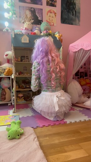 Sakura 🌸 18+ | ‘𝚜 𝚗𝚞𝚛𝚜𝚎𝚛𝚢 ♡🌸♡ . fun lil reel today ^^🧸🎀⭐️✨ . ♡ ~ question of the day: what is your favourite time of the day? I love late evenings because... | Instagram