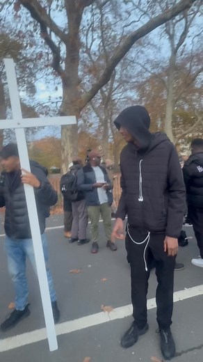 336K views · 5K reactions | London park | London sights & sounds | Facebook