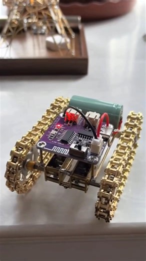 Very Simple To Build This DiY Track Robot #rccar #rcproject #robotics #minibot #simplerobotics