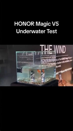 HONOR Magic V5 Review : HONOR Magic V5 Underwater Test