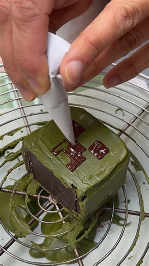 Minecraft Hot Chocolate! Block by block, sip by sip 🟫☕ | Chefclub Canada