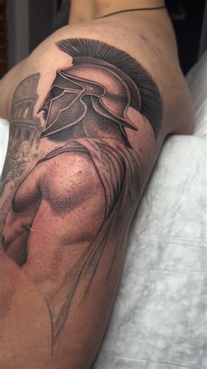 RomanovRotary · Tattoo machine · For whip shading · 5 mm stroke on Instagram: "Whipshading tattoo technique with the best rotary tattoo machine @romanovrotary by tattoo artist @tattooromanov"