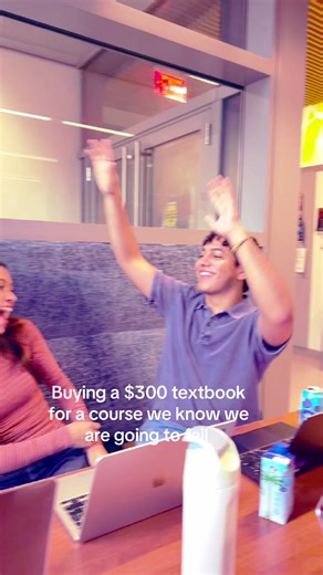 Why Students Drop Macroeconomics Classes