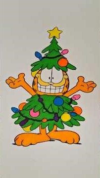 Garfield: Christmas Tree | Holiday Nostalgia and Unique Cat