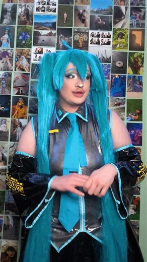 oh no- #miku #hatsunemiku #cosplay #mikucosplay #hatsunemikucosplay