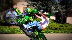 Badass Bagger Wheelie! Damn! | Bagger Swagger