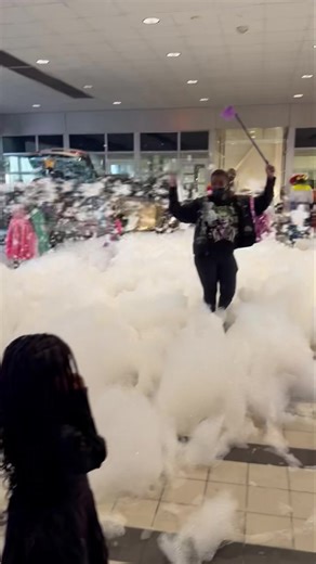 Halloween Foam Party tonight | Super Foam Party