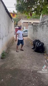 Al fin no estaré solo 😍 | PeterMan