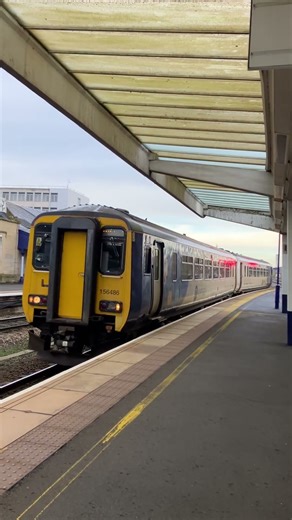 156486 arriving at Middlesbrough on the 16/12/25 #middlesbrough #train #trainspotting #class156