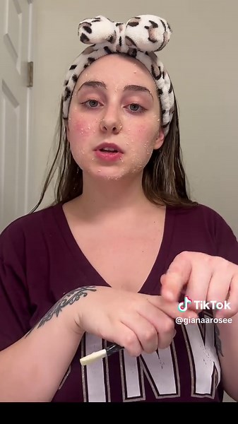 Zombie Face Mask Review: Skin1004's Innovative Kit